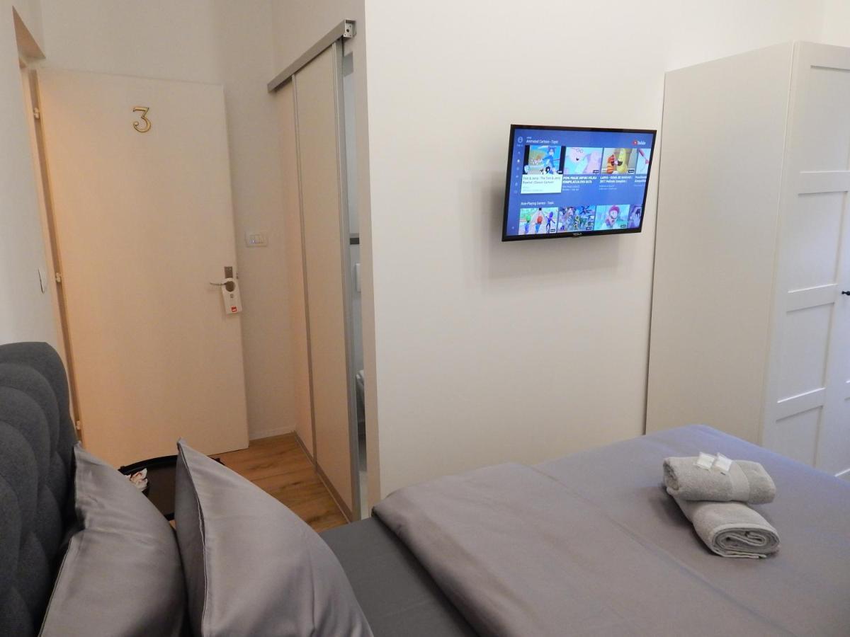 Gold Rooms And Suite Rijeka Exterior photo